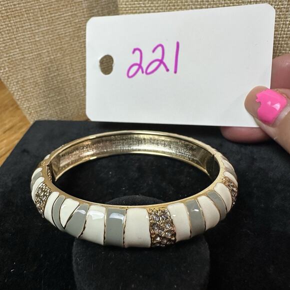 Sequin Nordstrom Multicolor Gold Tone Statement Enamel Bangle Bracelet # 221 - Picture 3 of 3